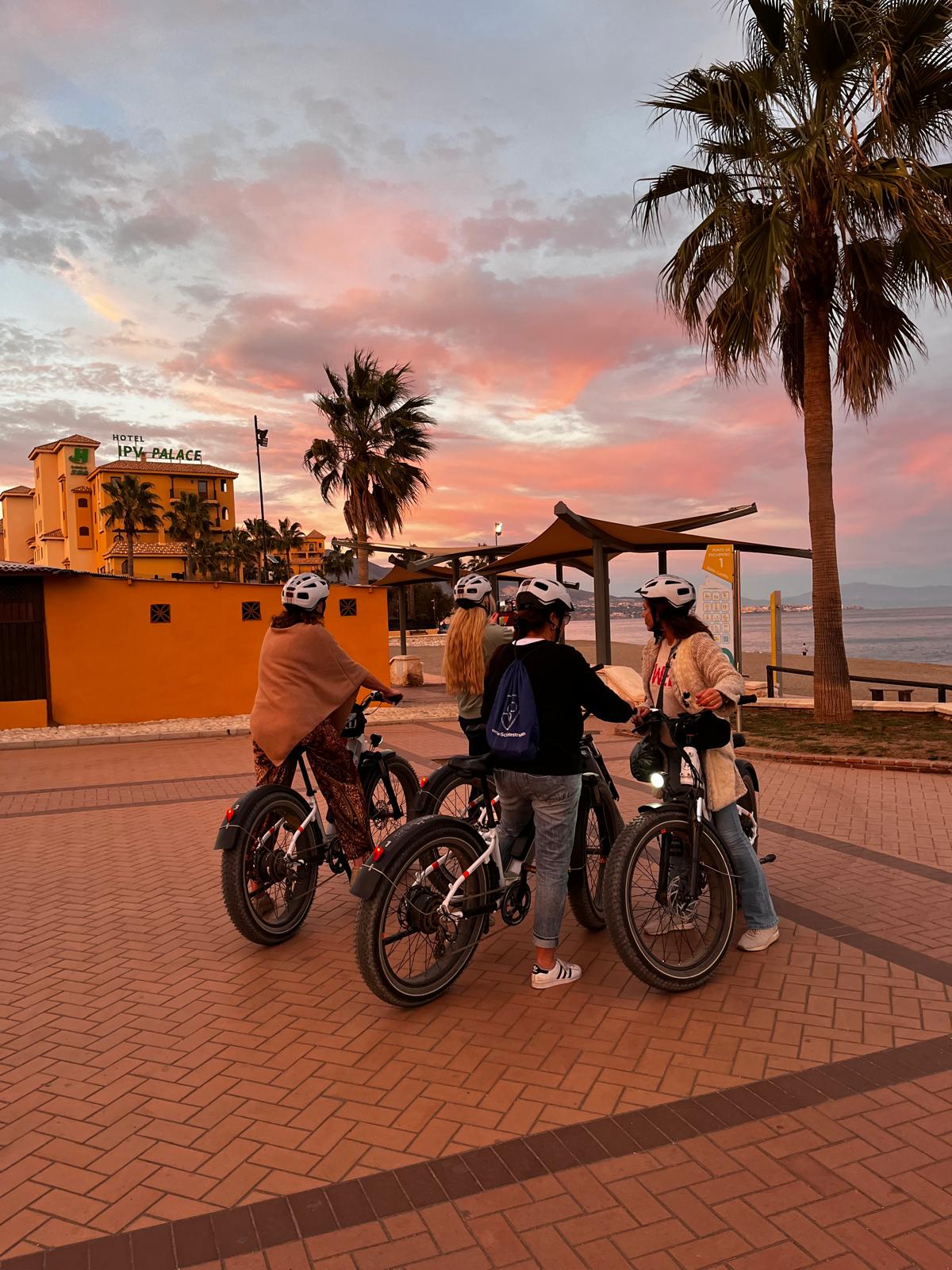 Sunset Fietstour | Beleef de Magie van de Zonsondergang